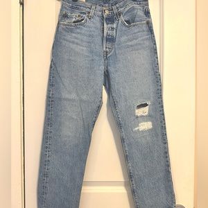 Levi’s 501 cropped jeans 25W 26L